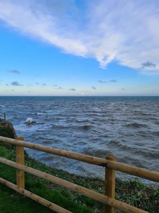 Spring Tide Cliff Top Glamping Pod With Direct Sea Views Birchington-on-Sea Exterior photo